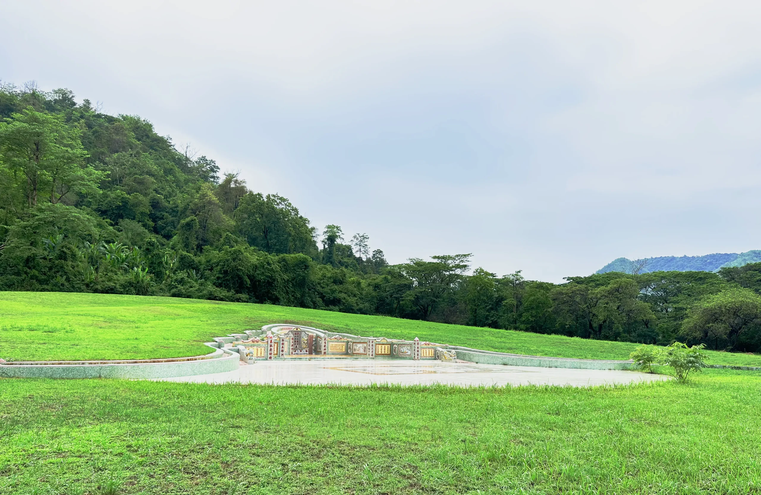 กุ่ยฮง banner